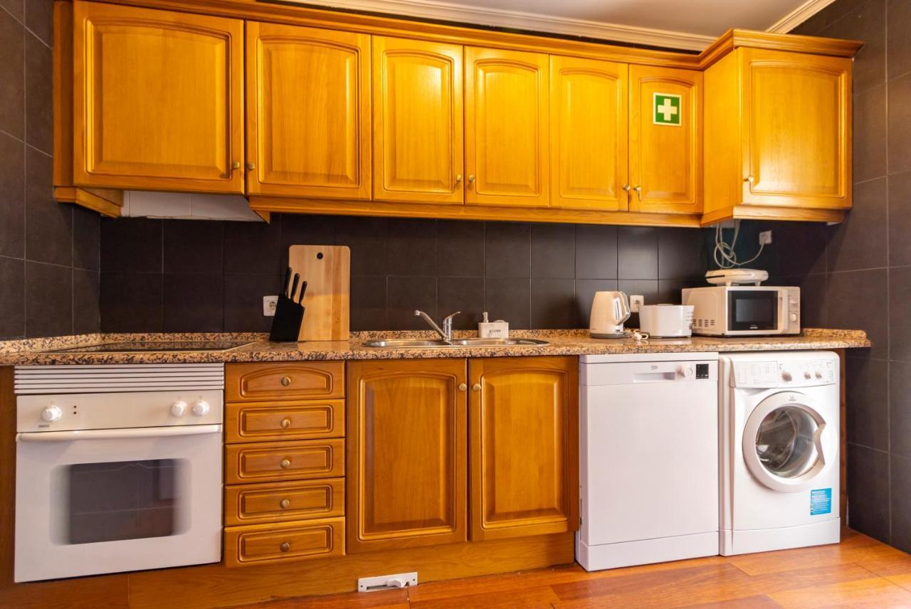 Spaceful Apartment In Albufeira Kültér fotó