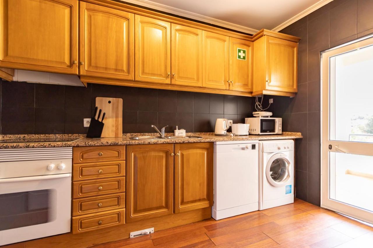 Spaceful Apartment In Albufeira Kültér fotó